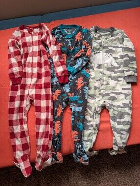 Kids 3-Pack Long Sleeve Footed Pajamas - Red Plaid, Dino Print, Green Camo